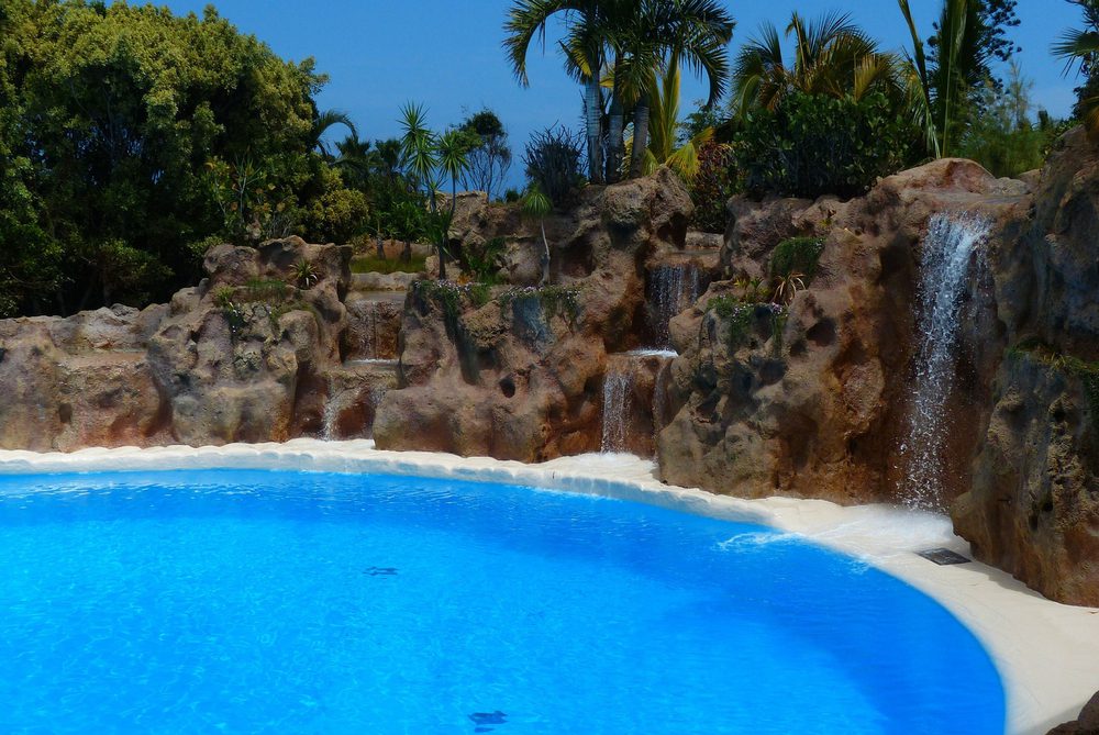 <strong>Como instalar cascata para piscina?</strong> 1 cascata 3